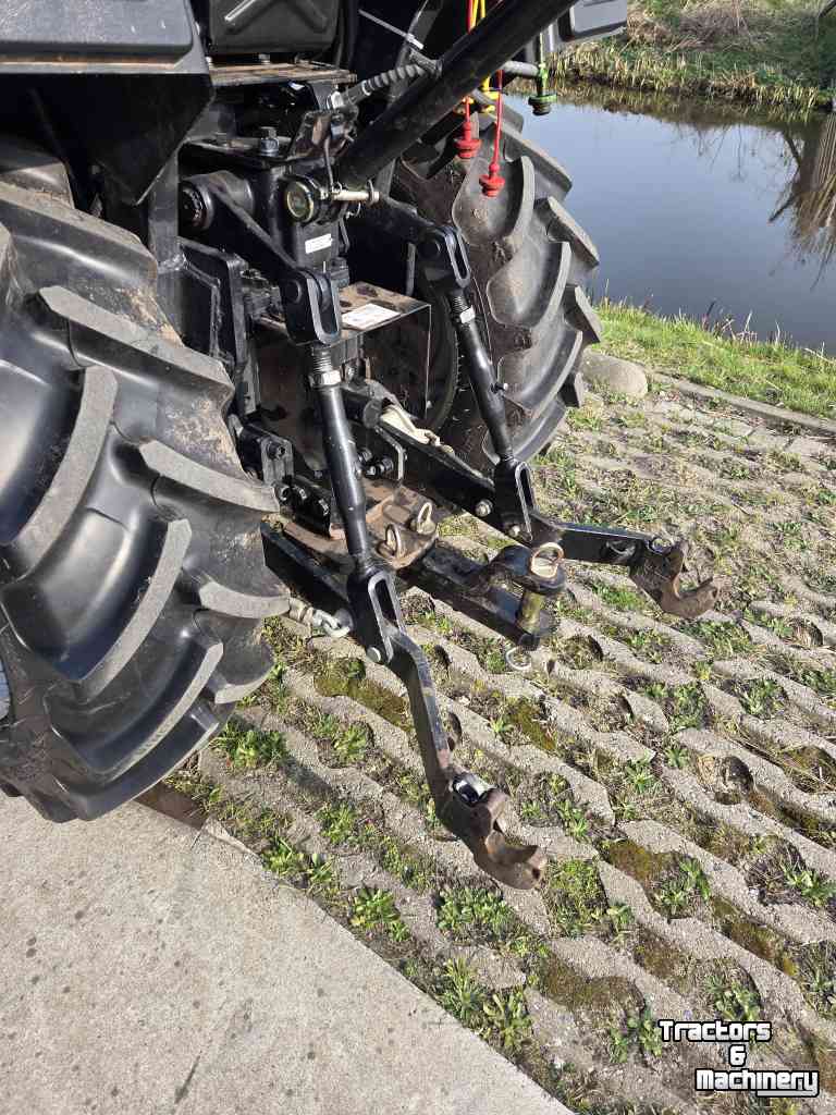 Compact tractor Solis H26