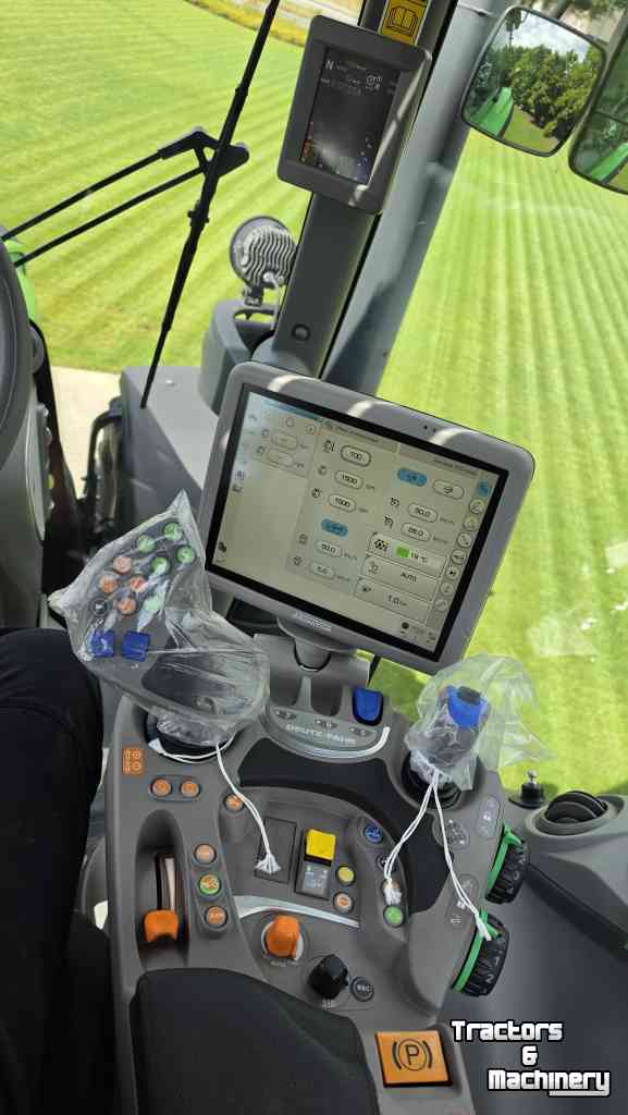 Tractor / Trekker Deutz-Fahr 6155.4 TTV