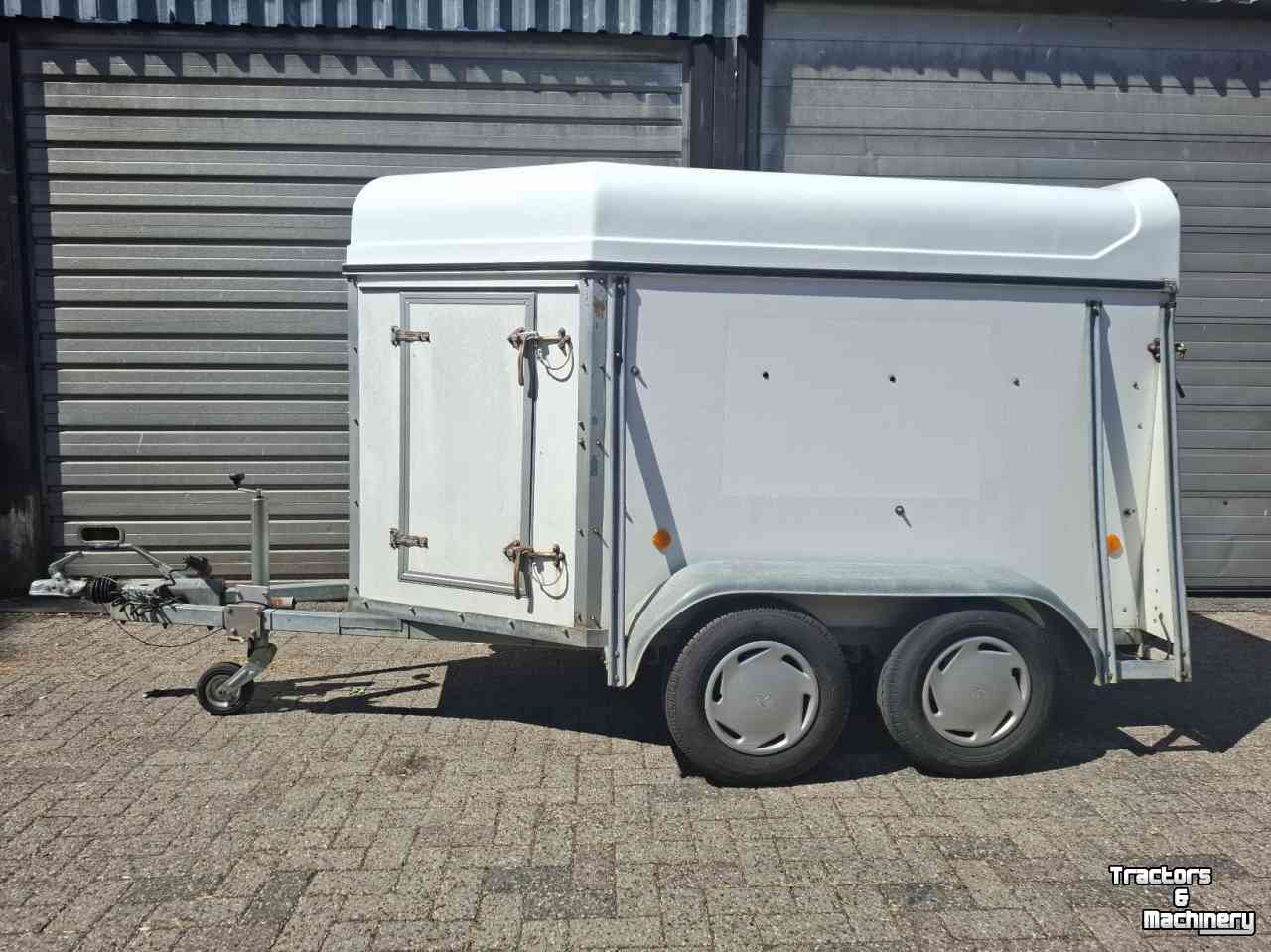 Veewagen / Veetrailer Van Der Sluis Ponytrailer veetrailer schapentrailer paardentrailer trailer