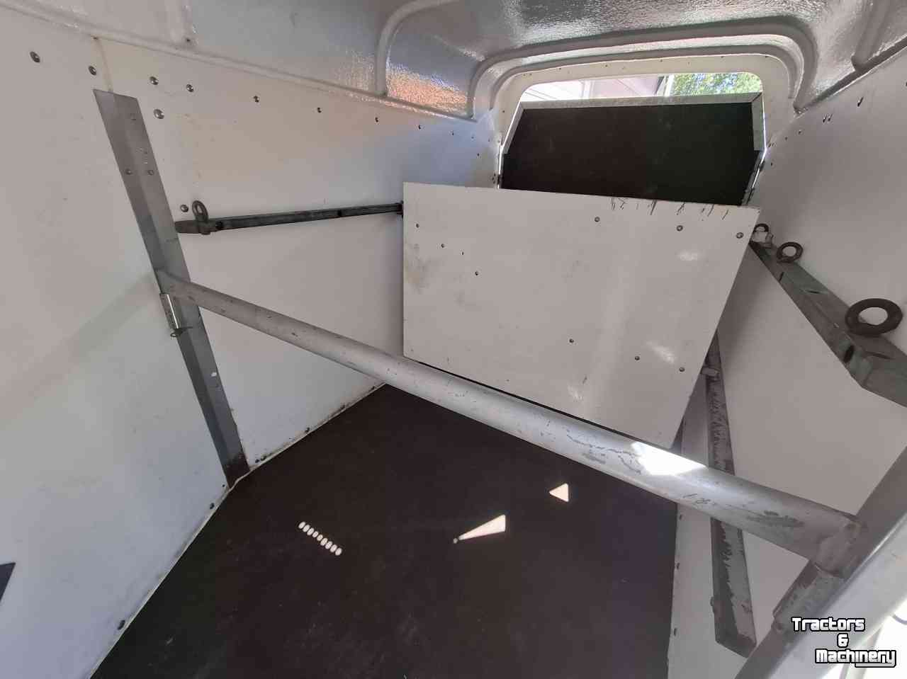 Veewagen / Veetrailer Van Der Sluis Ponytrailer veetrailer schapentrailer paardentrailer trailer