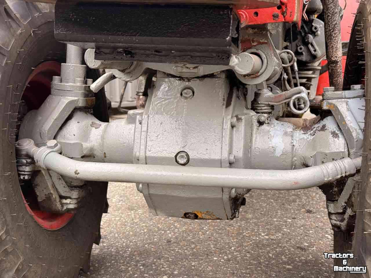 Smalspoor tractor Schanzlin 300A met kluitrooier