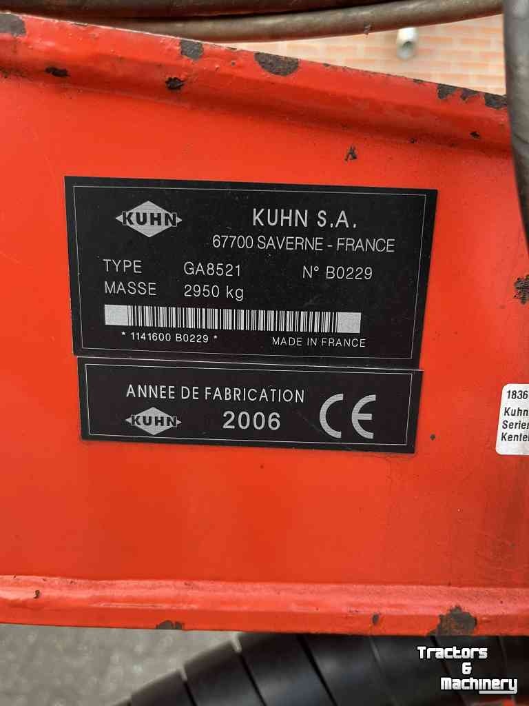 Rugger / Hark / Zwadhark Kuhn GA 8521 zwadhark zwiller rugger rake weidebouwmachines