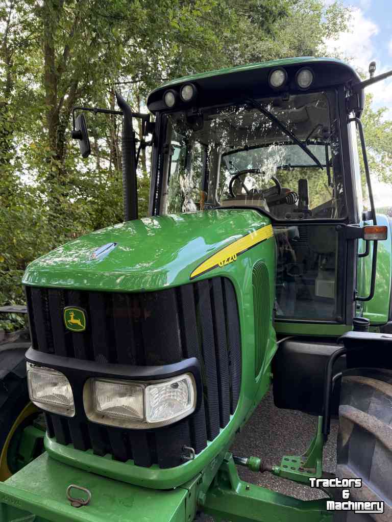 Tractor / Trekker John Deere 6220 AQ