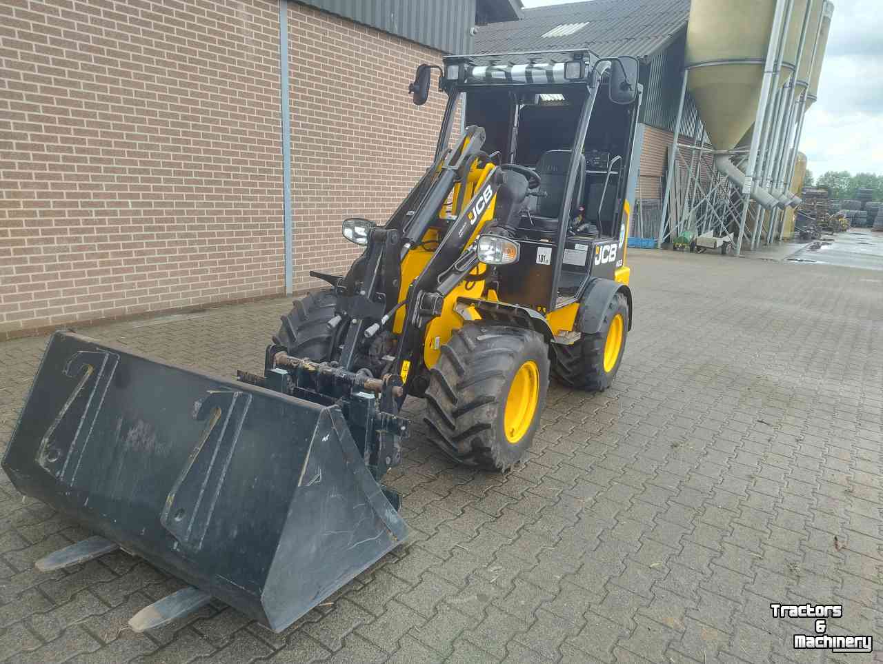 Shovel / Wiellader / Kniklader JCB 403
