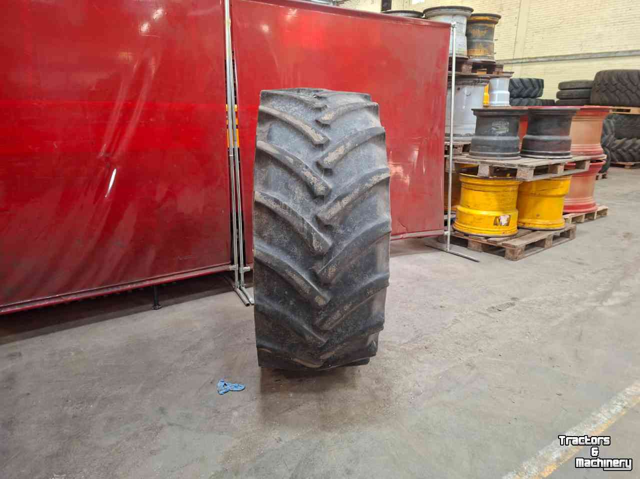 Wielen, Banden, Velgen & Afstandsringen Mitas 540/65R28 AC65