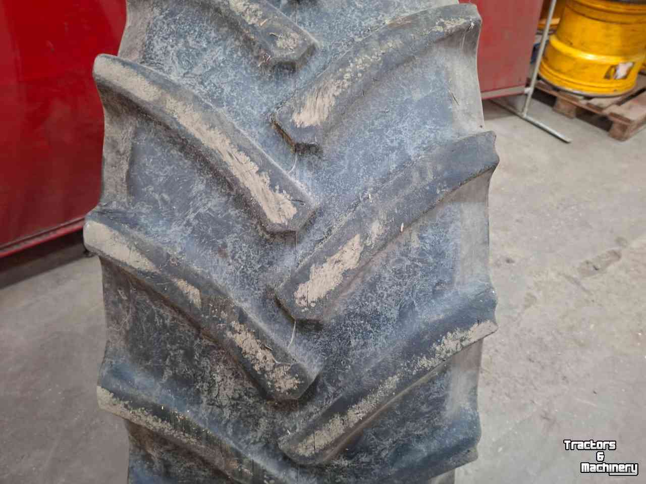 Wielen, Banden, Velgen & Afstandsringen Mitas 540/65R28 AC65