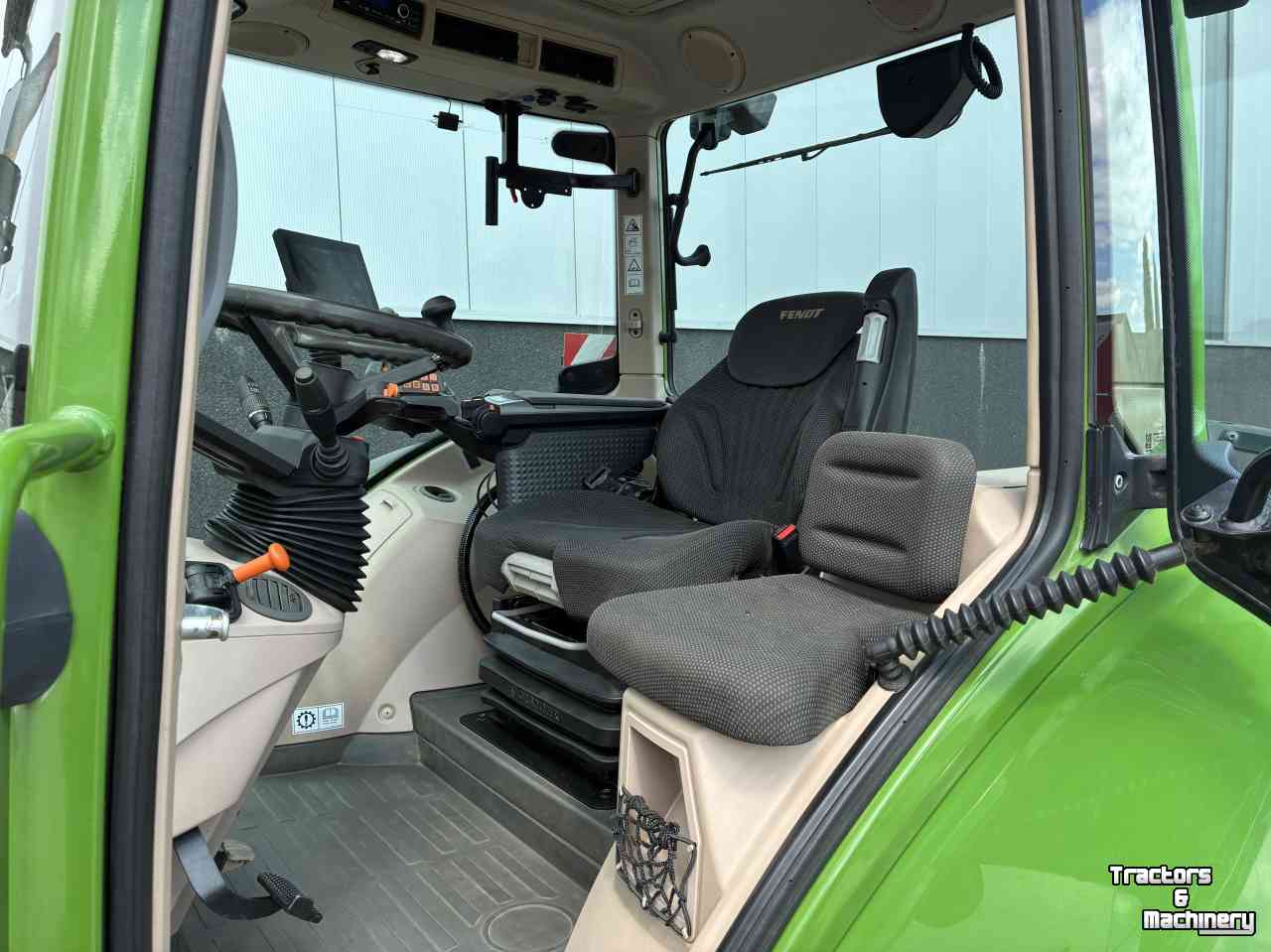 Tractor / Trekker Fendt 720 Gen6 Power met Cargo 5X85
