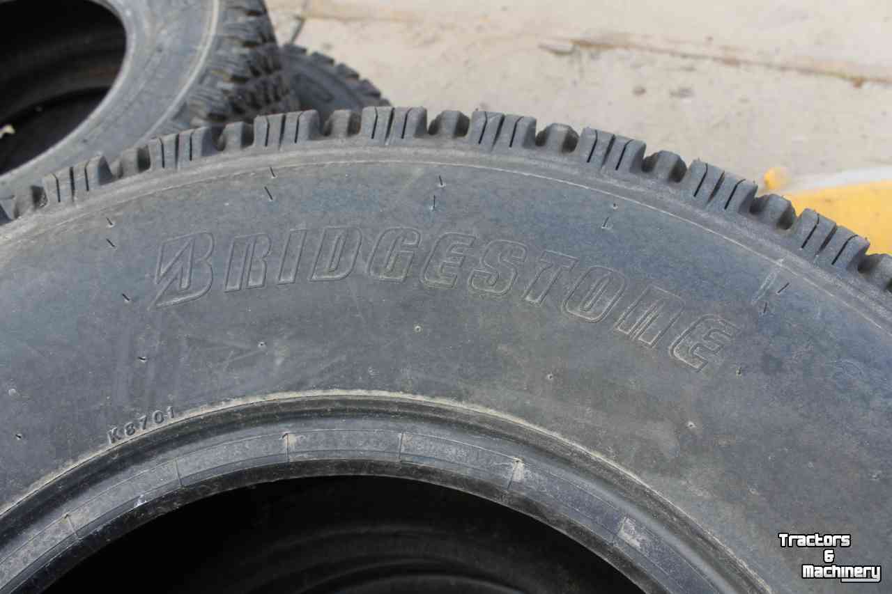 Wielen, Banden, Velgen & Afstandsringen Bridgestone 315/75D15 gazonbanden AG Mower M40B 4 ply 315/75R15
