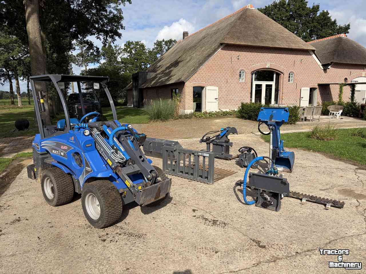 Shovel / Wiellader / Kniklader MultiOne K5.3 minishovel telelader inclusief aanboudelen!