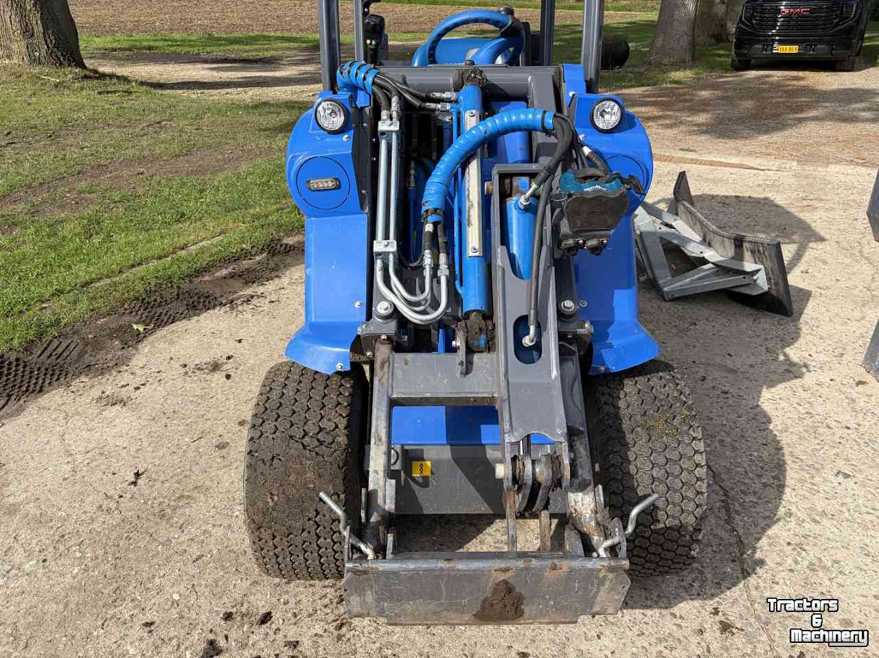 Shovel / Wiellader / Kniklader MultiOne K5.3 minishovel telelader inclusief aanboudelen!