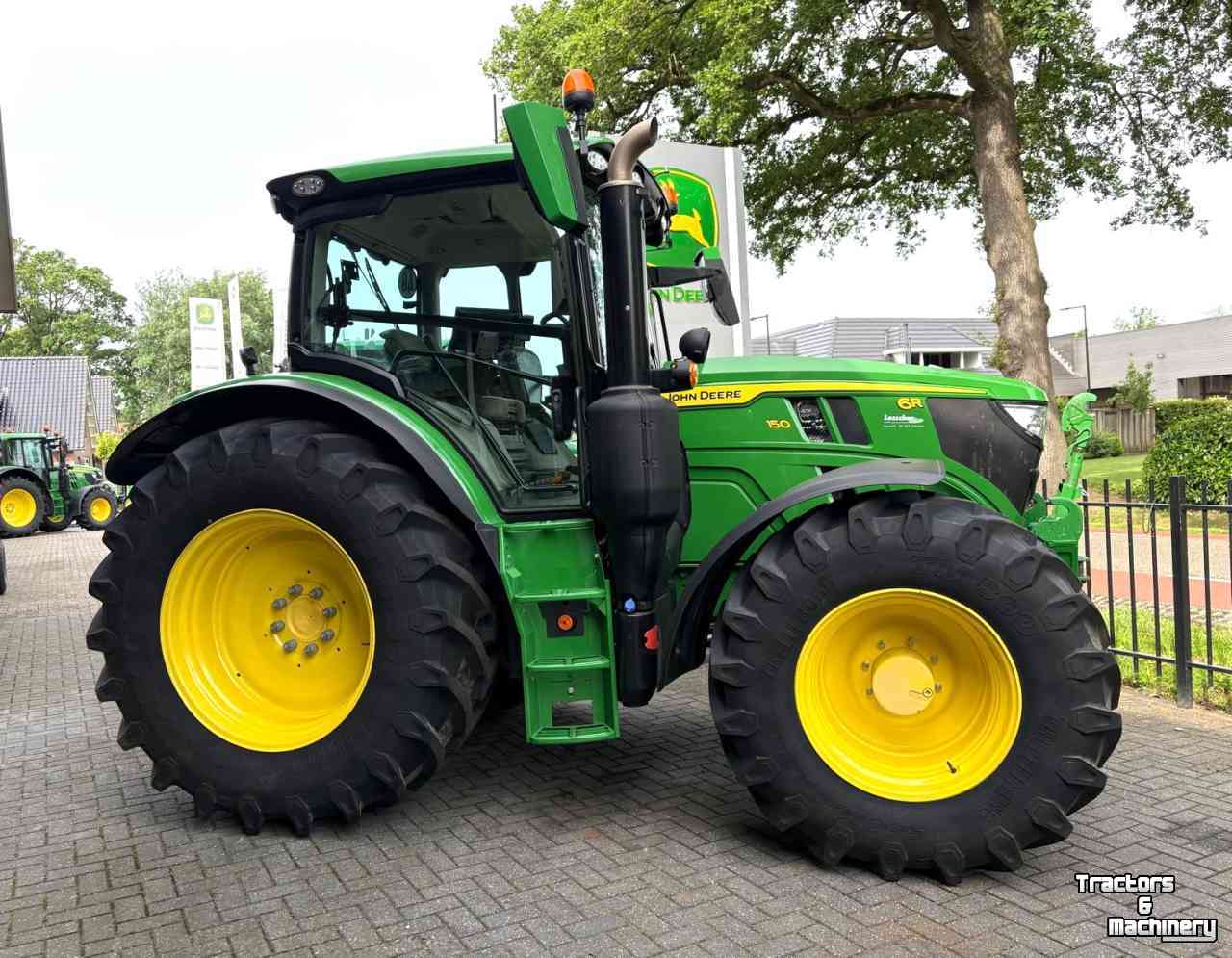 Tractor / Trekker John Deere 6R150