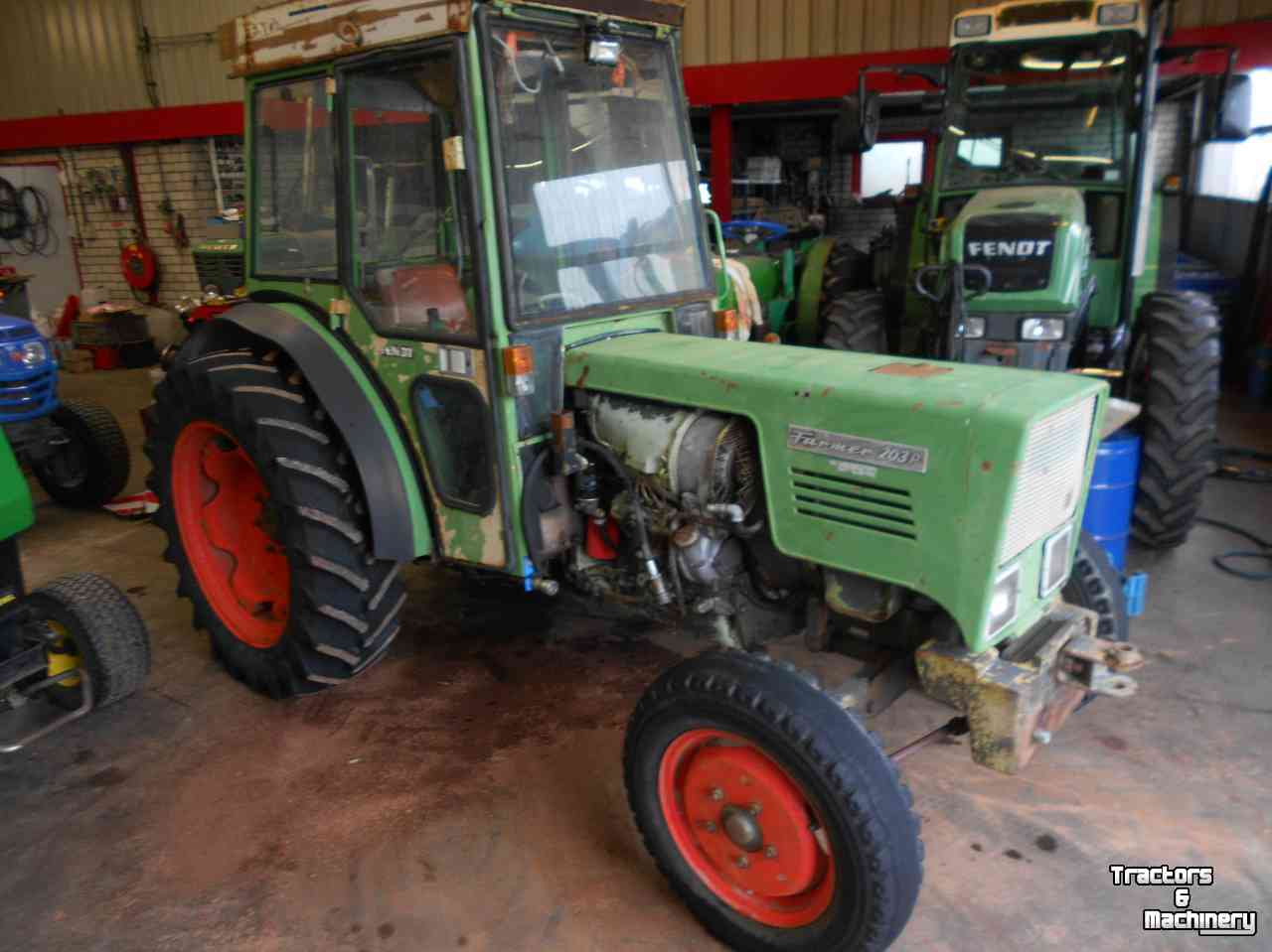 Smalspoor tractor Fendt 203 p