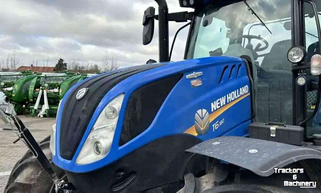 Traktoren New Holland T6.180 AC Tractor
