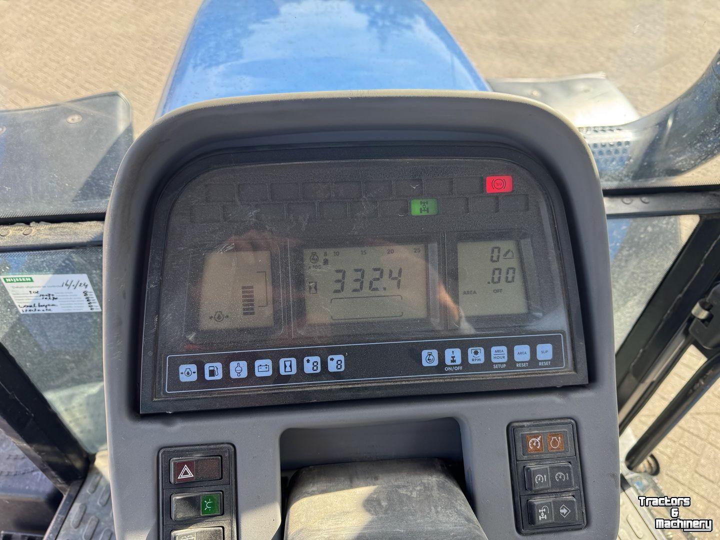Tractor / Trekker New Holland TM190