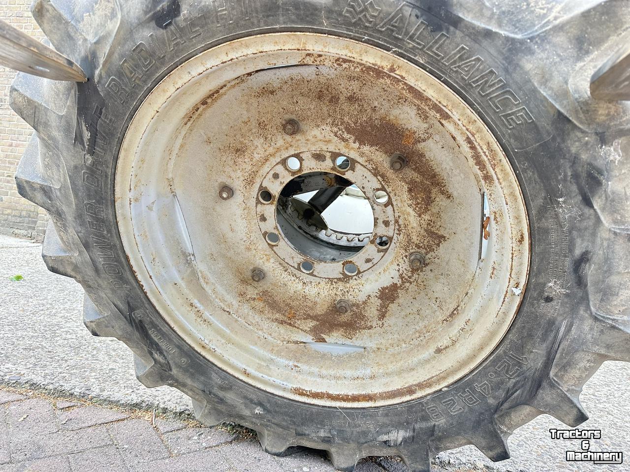 Wielen, Banden, Velgen & Afstandsringen  KN KOPPELING