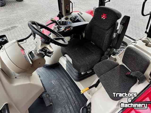 Tractor / Trekker Massey Ferguson 7716-S Dyna-6
