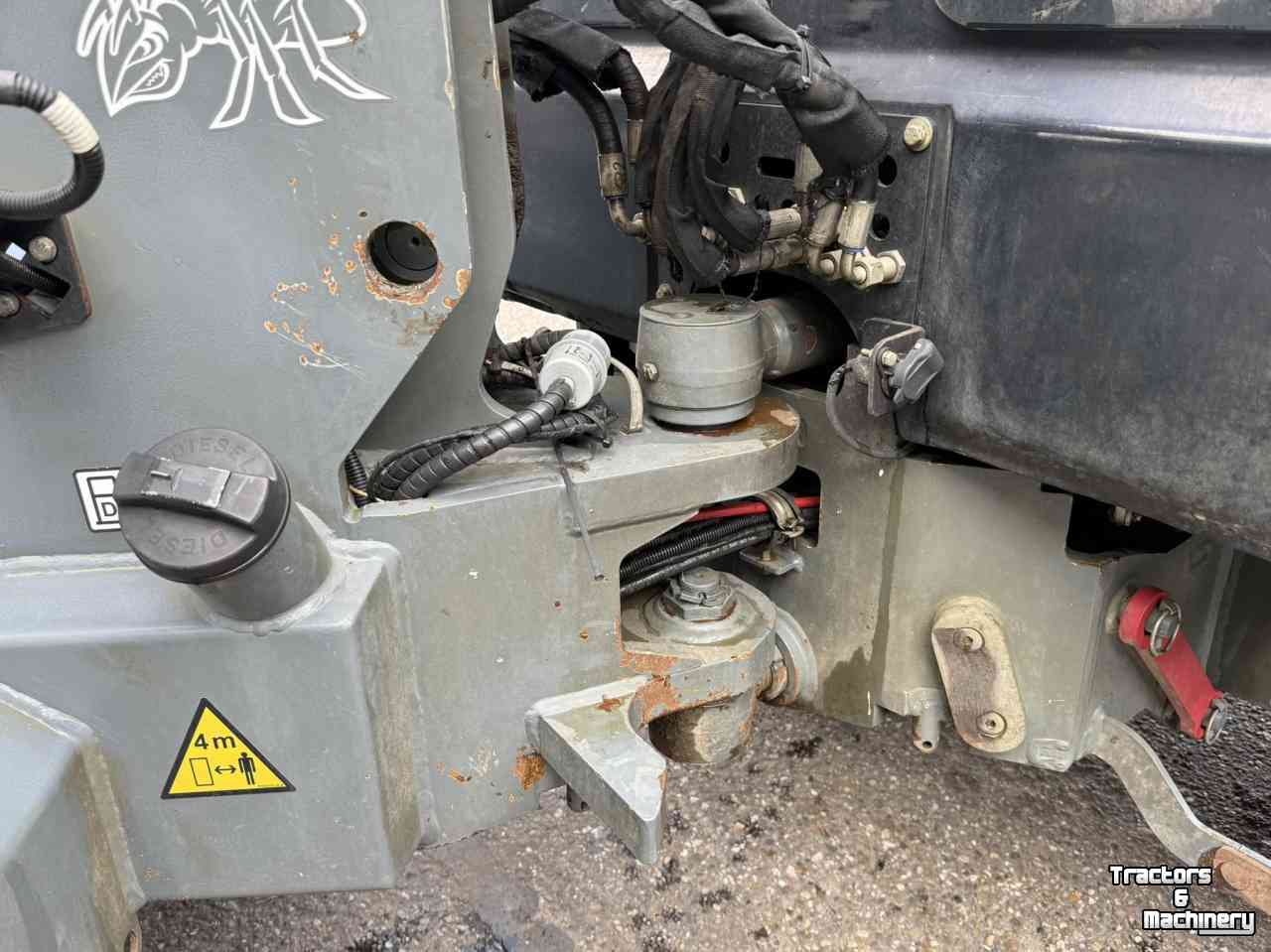 Shovel / Wiellader / Kniklader Giant V5003 x-tra HD