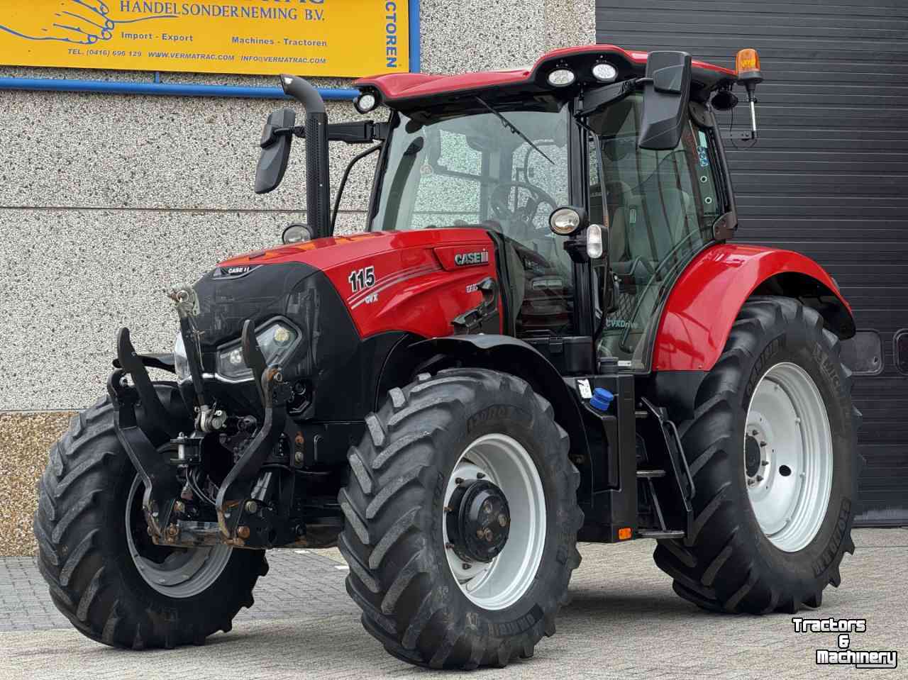 Tractor / Trekker Case-IH Maxxum 115CVX vario 6cil  Stage V  Hydr. rem  Voorlader steunen vol geveerd