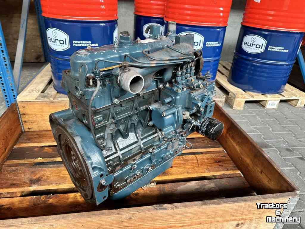 Motor Kubota V2203-E MOTORBLOK
