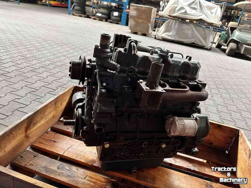 Motor Kubota V2203-E MOTORBLOK