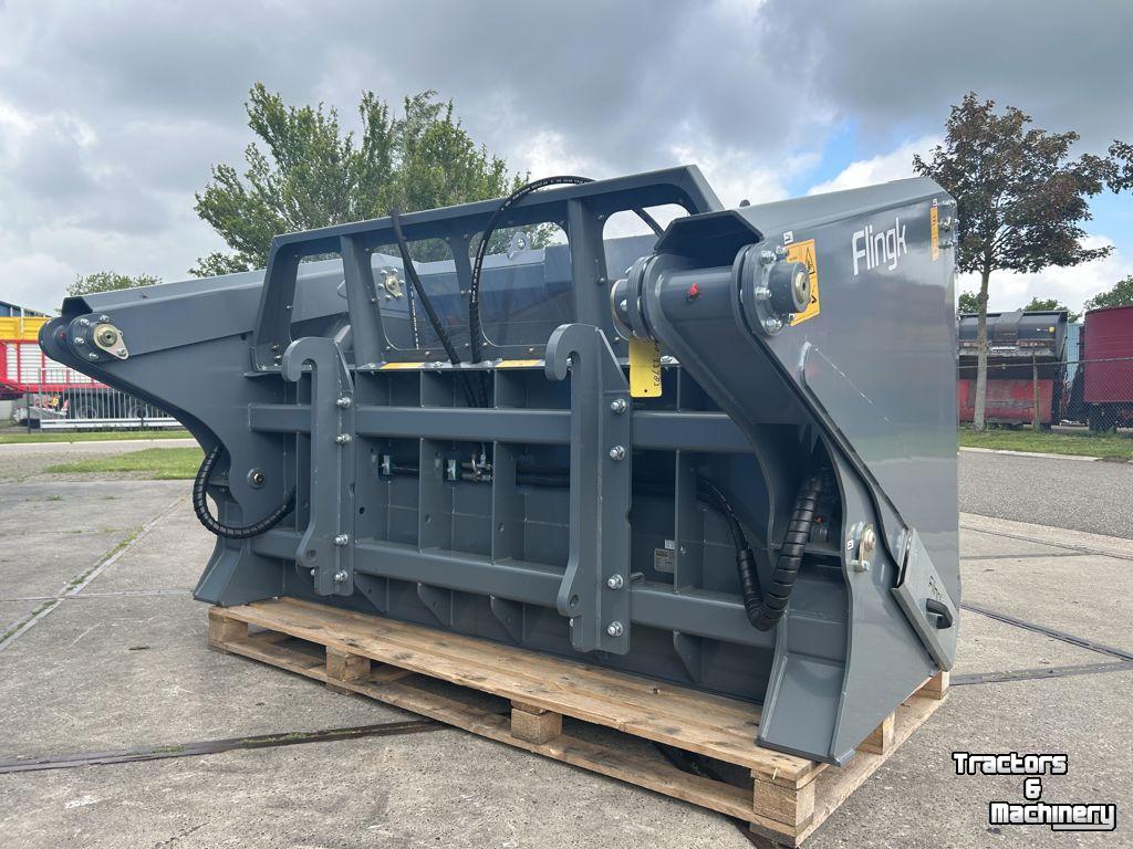 Kuilhapper Flingk KHXL 1724 met JCB Q-Fit