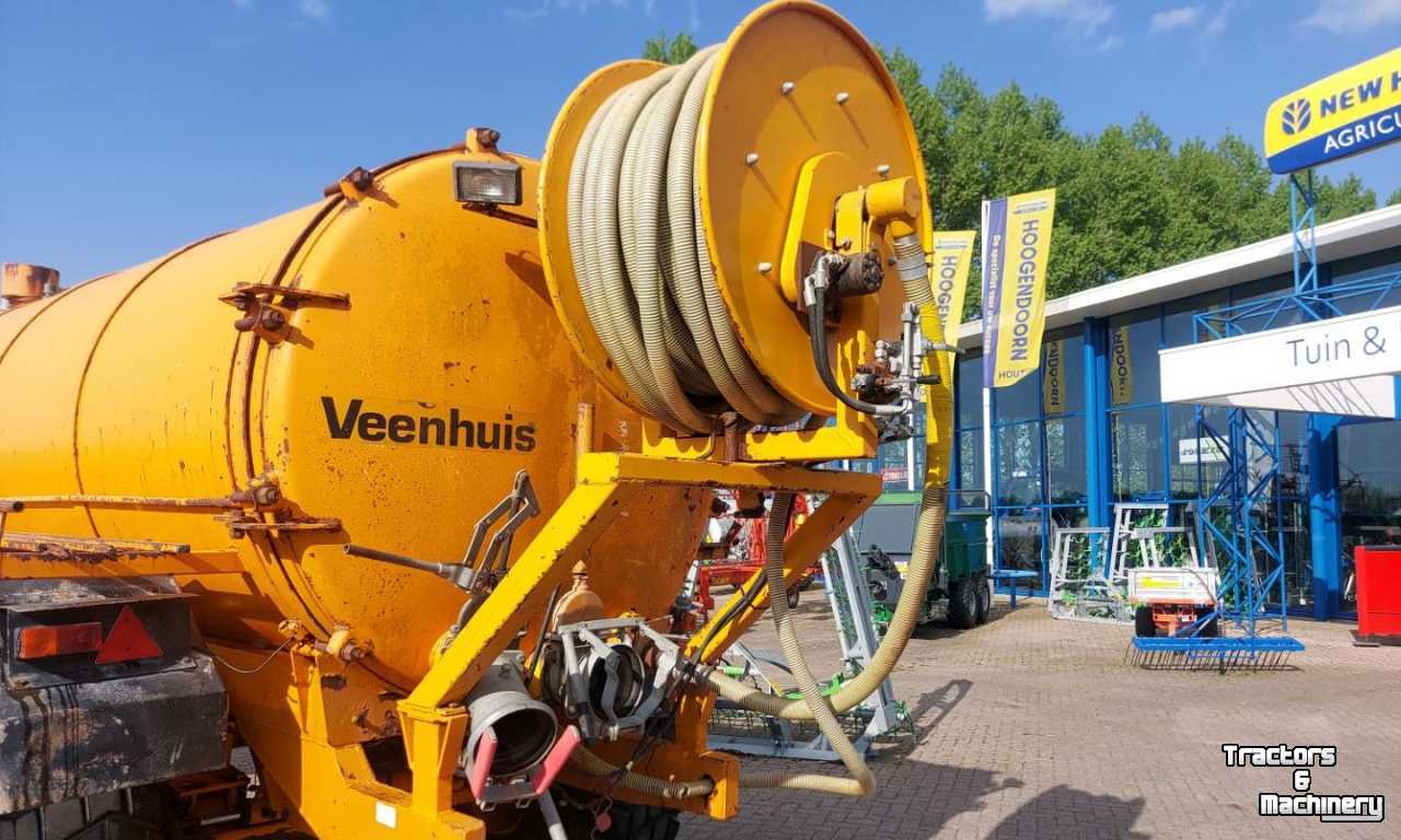 Mesttank Veenhuis Watertank + Pomp