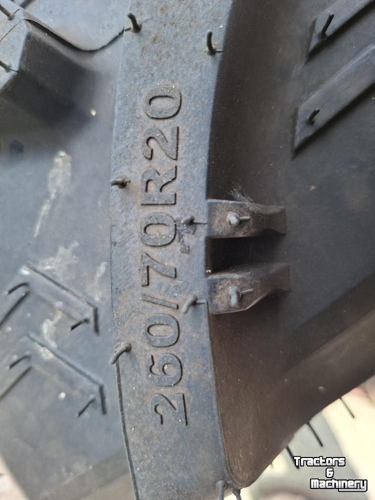 Wielen, Banden, Velgen & Afstandsringen Ascenso  BAND 260/70R20[1]