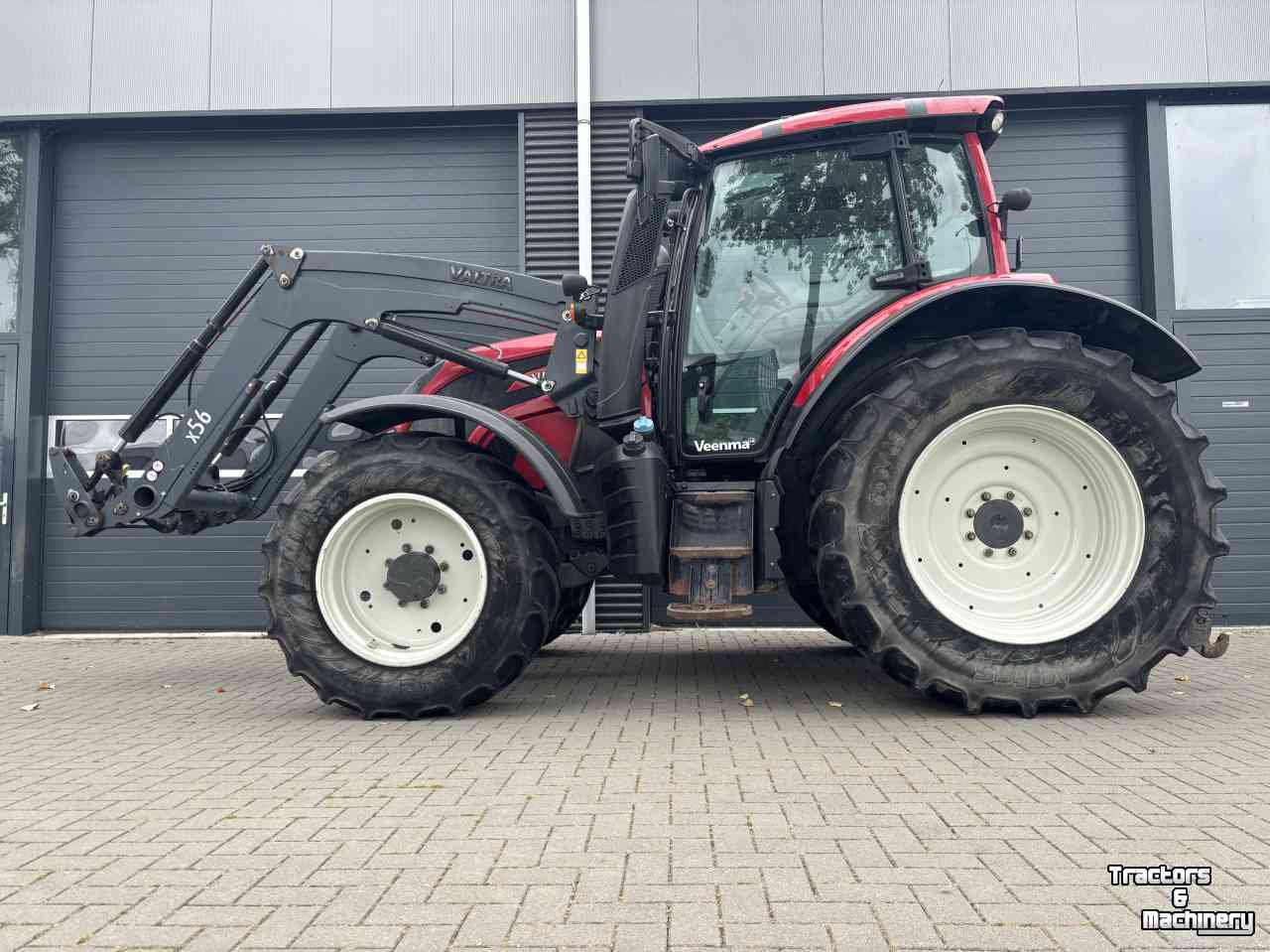 Tractor / Trekker Valtra N104 Active