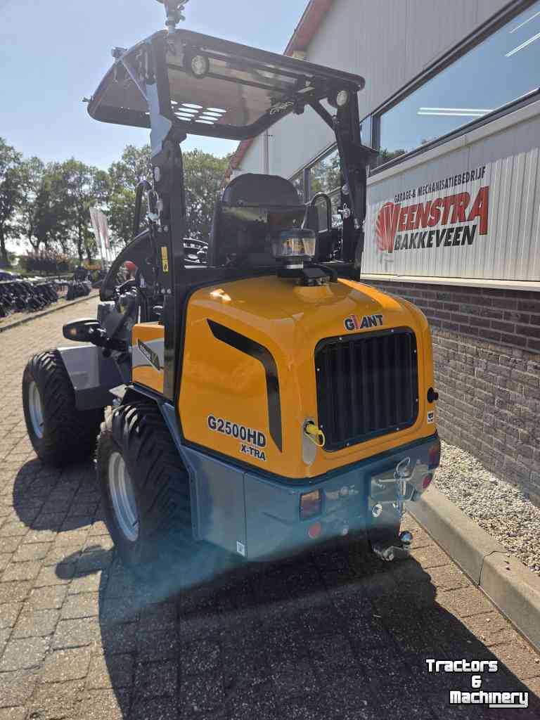 Shovel / Wiellader / Kniklader Giant G2500 X-TRA HD -55298