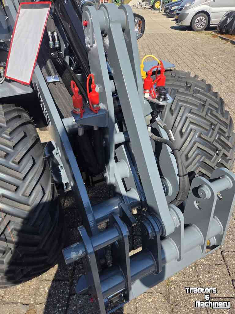 Shovel / Wiellader / Kniklader Giant G2500 X-TRA HD -55298