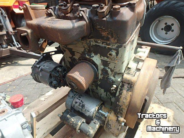 Motor Holder 2cil 4 takt motor