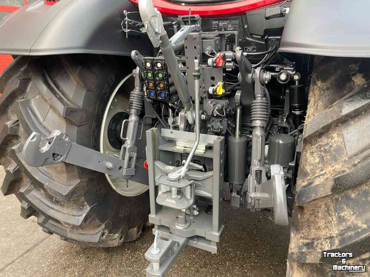 Traktoren Valtra N175 ACTIVE NIEUW + RTK GPS