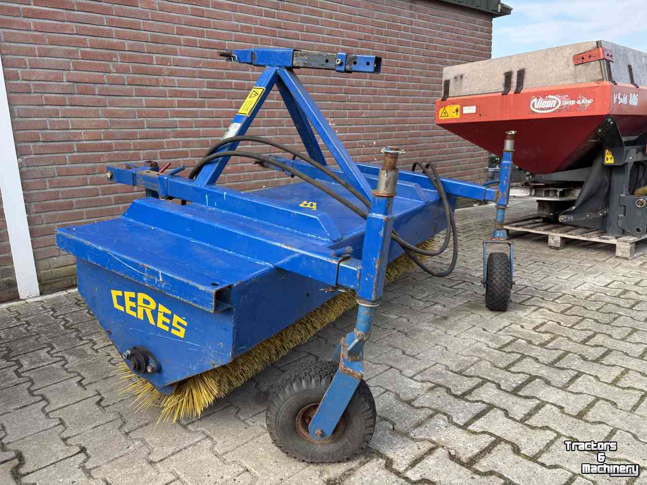 Veegmachine Ceres CVMT175-60 veegmachine 3- punt