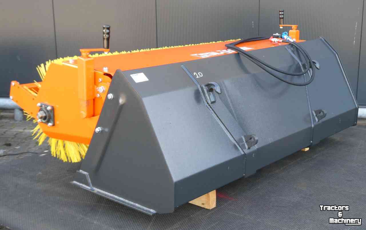 Veegmachine Hofstede Bakveegmachine frontlader shovel bak veegmachine compact