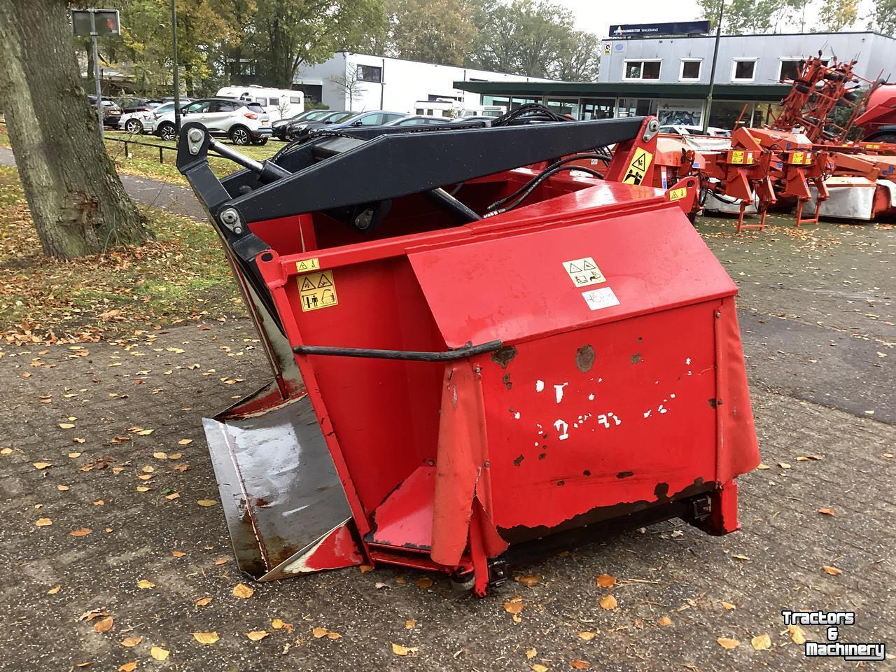 Voerdoseercontainer Trioliet Voerdoseerbak met kam