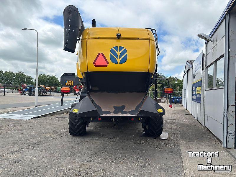Maaidorser / Combine New Holland CX 820
