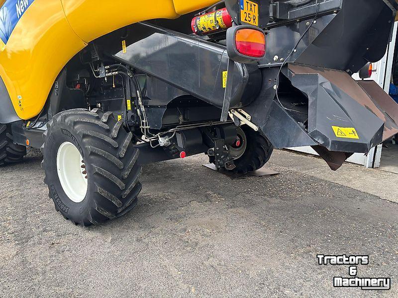 Maaidorser / Combine New Holland CX 820