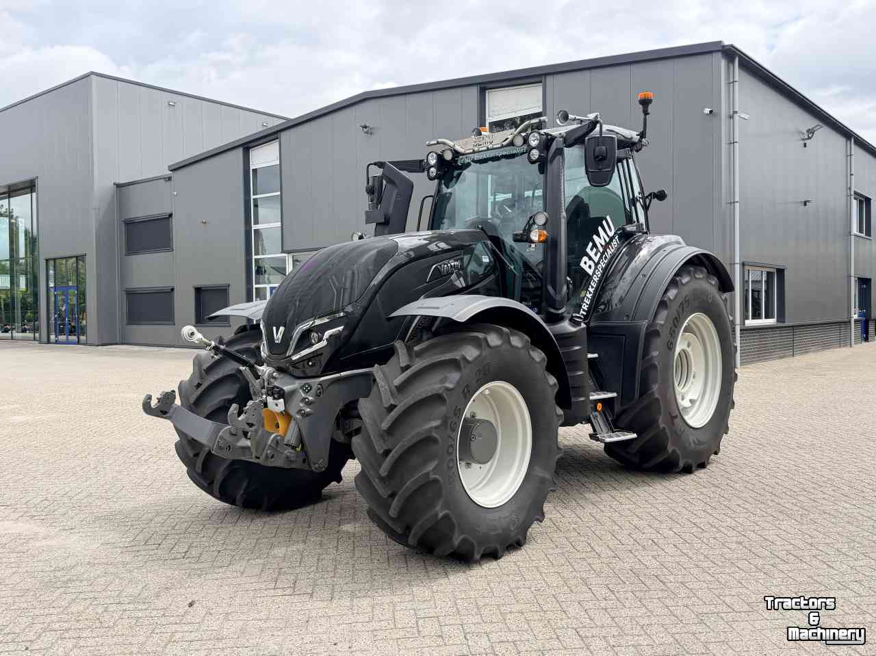 Tractor / Trekker Valtra T235 Direct Smart Touch