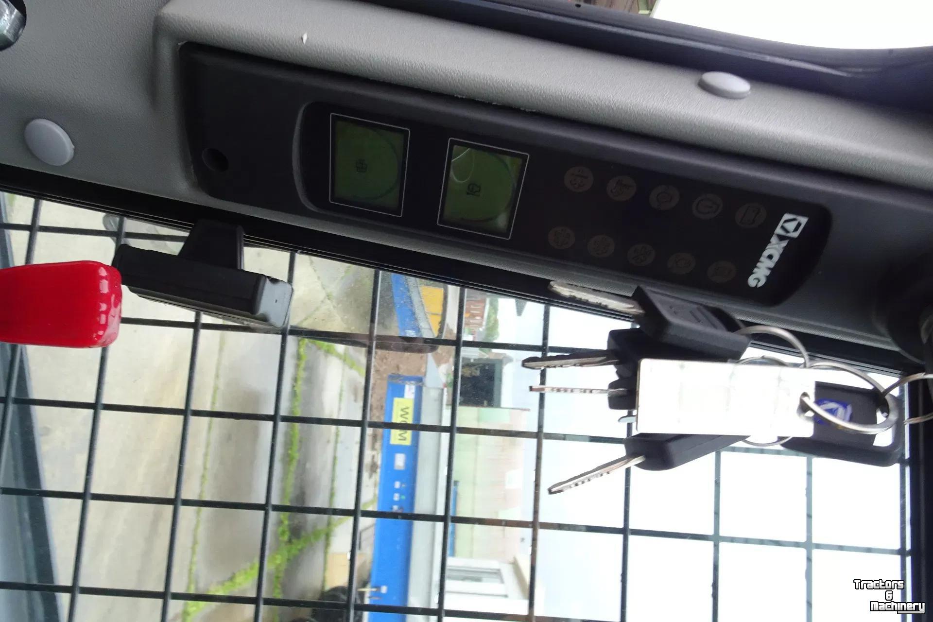 Shovel / Wiellader / Kniklader XCMG Schranklader XC760K