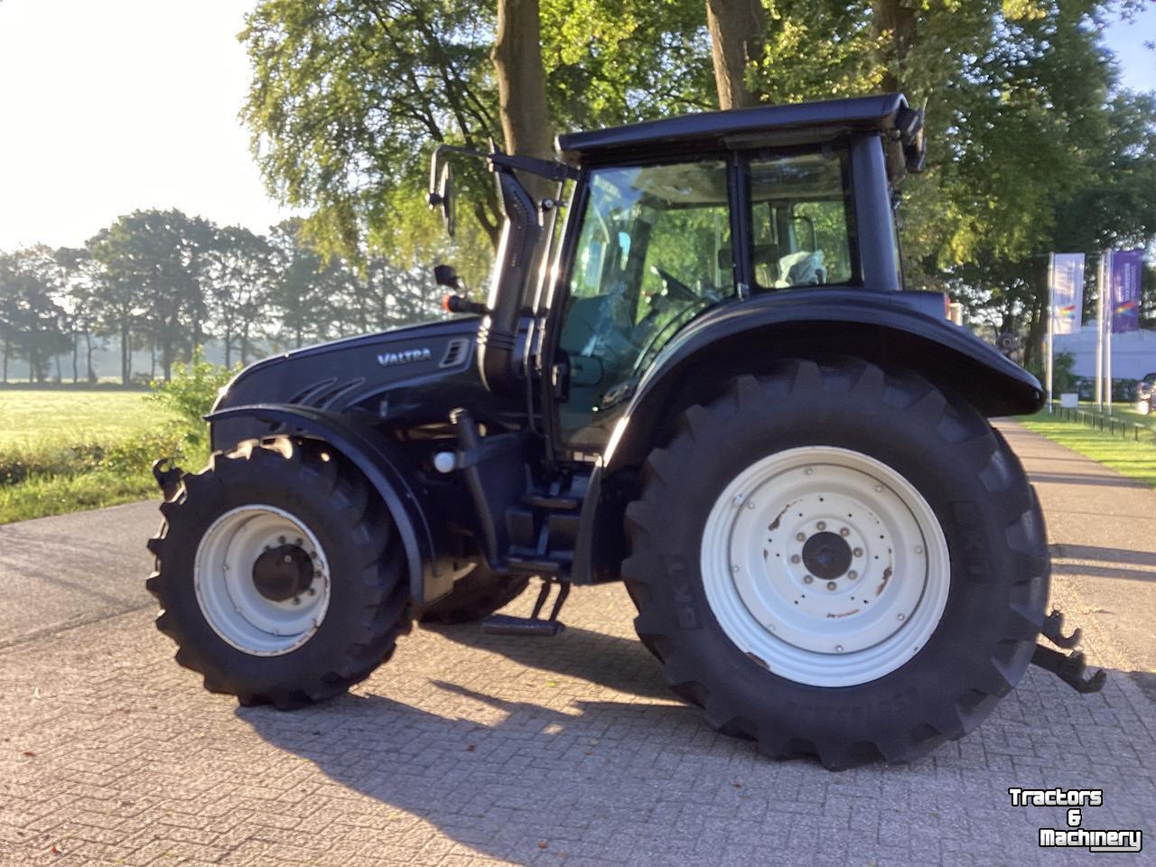 Tractor / Trekker Valtra T162e