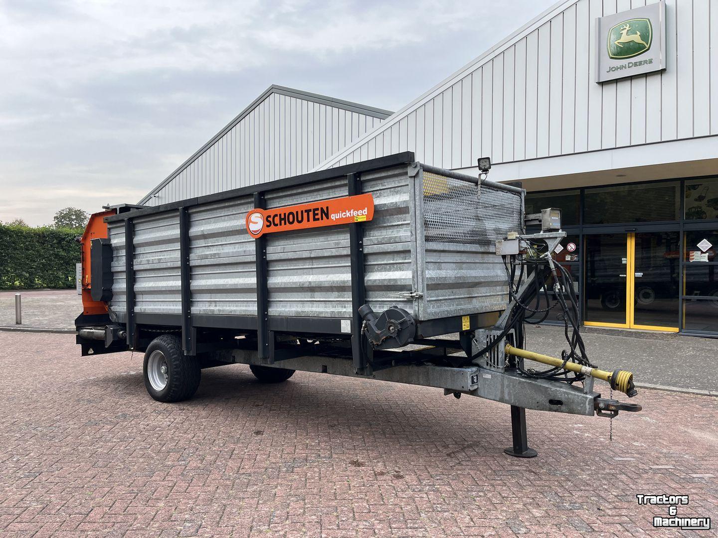 Voermengwagen Schouten VDW 130A