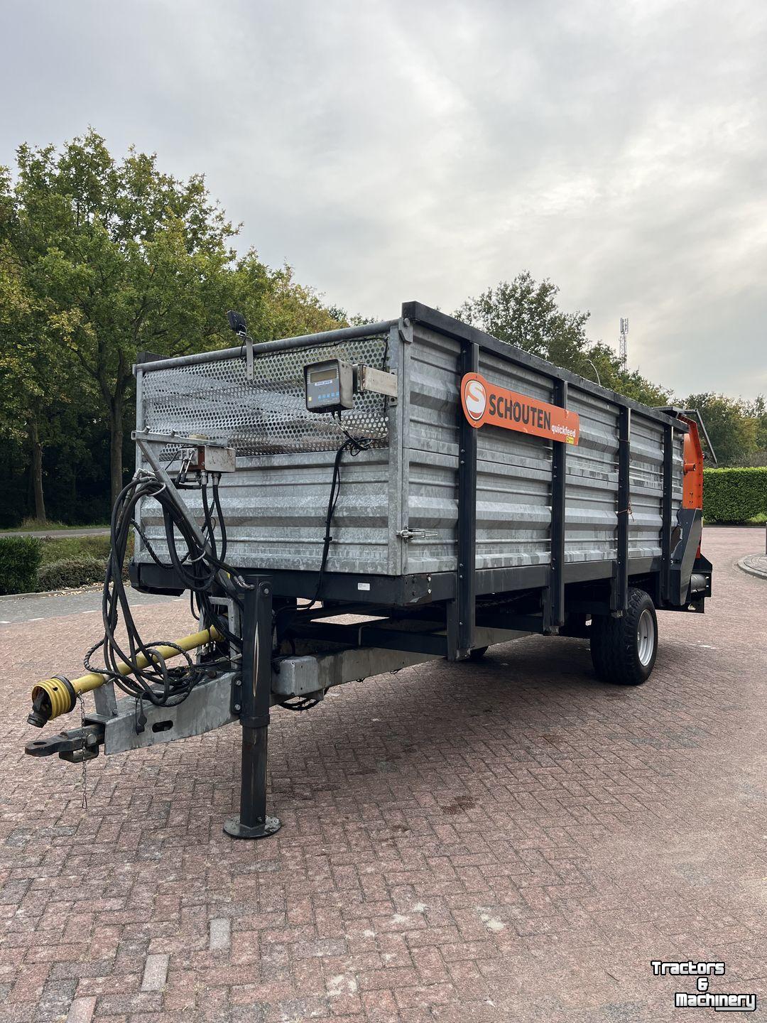 Voermengwagen Schouten VDW 130A