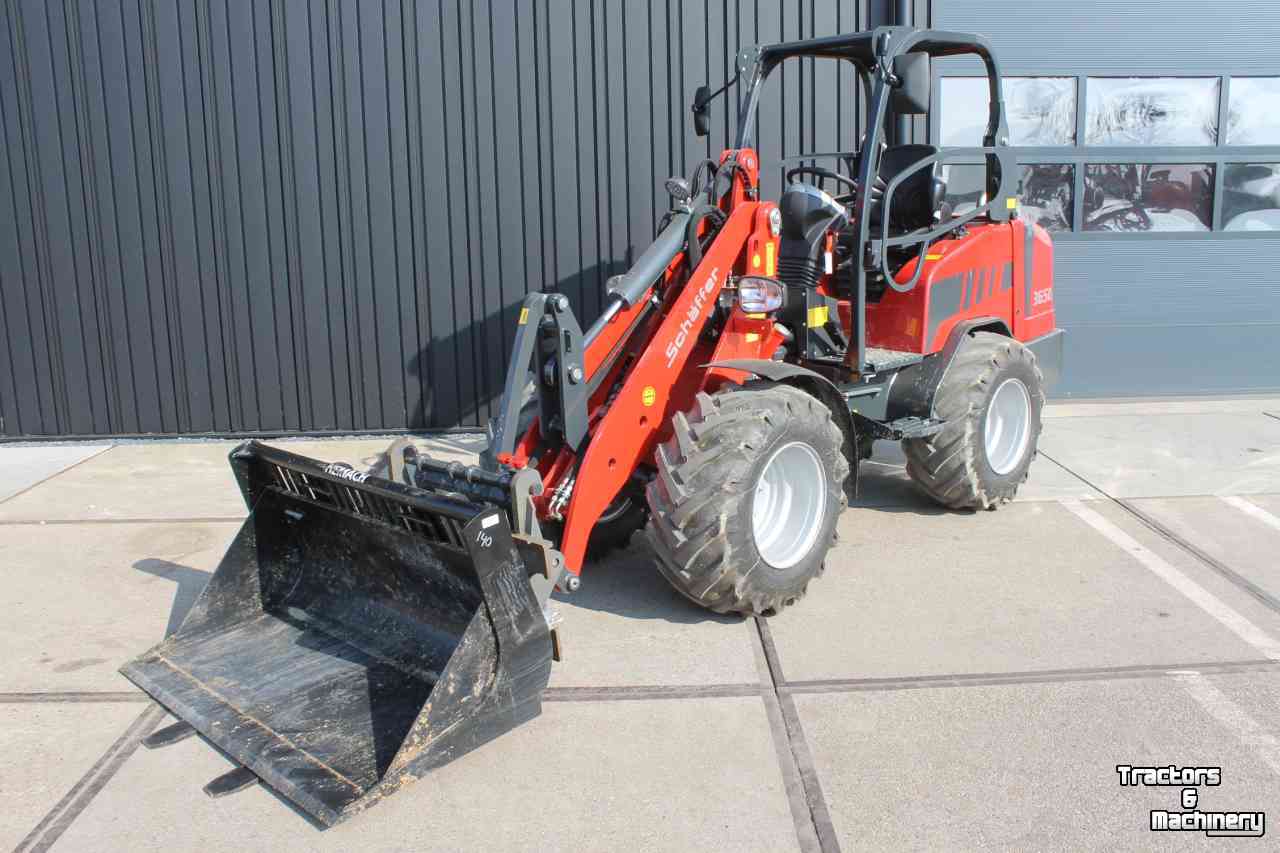 Shovel / Wiellader / Kniklader Schäffer 3650 minishovel DEMO shovel wiellader rode agri-lijn landbouwshovel