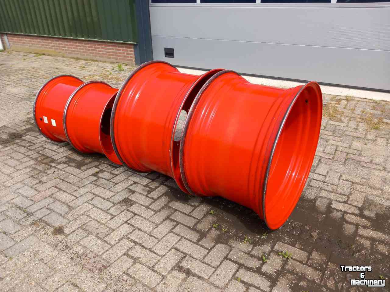 Wielen, Banden, Velgen & Afstandsringen Fendt velgen set 18x28 en 23x38