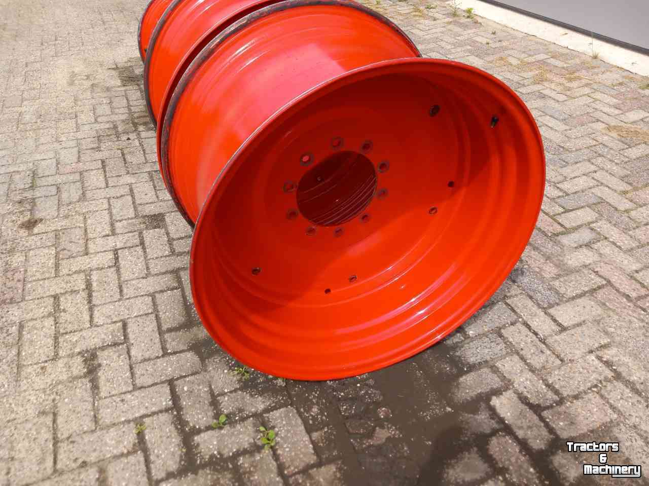 Wielen, Banden, Velgen & Afstandsringen Fendt velgen set 18x28 en 23x38