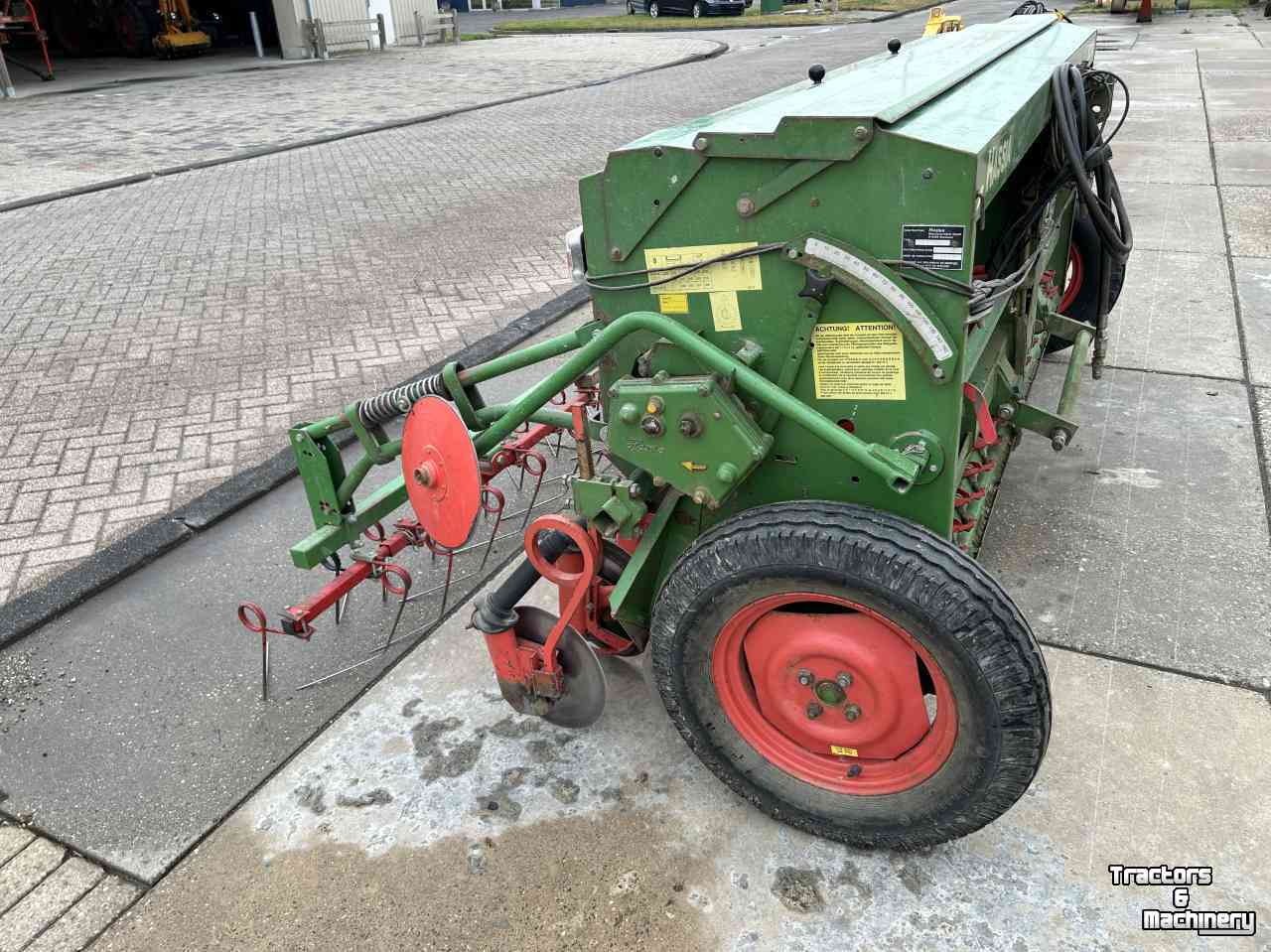 Zaaimachine Hassia DKS 300-19 ( schijven kouters)