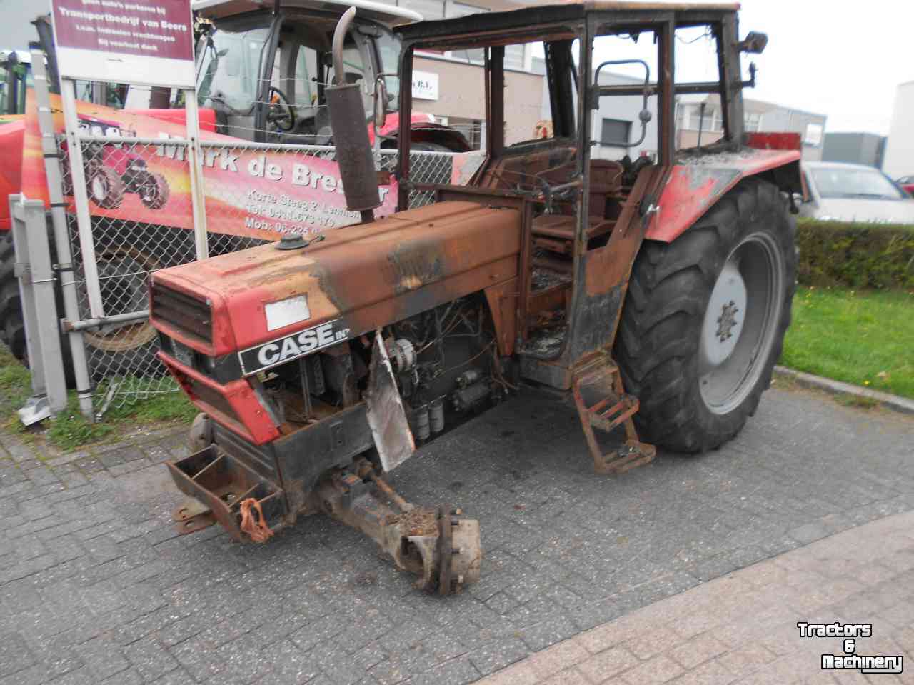 Tractor / Trekker Case-IH 685