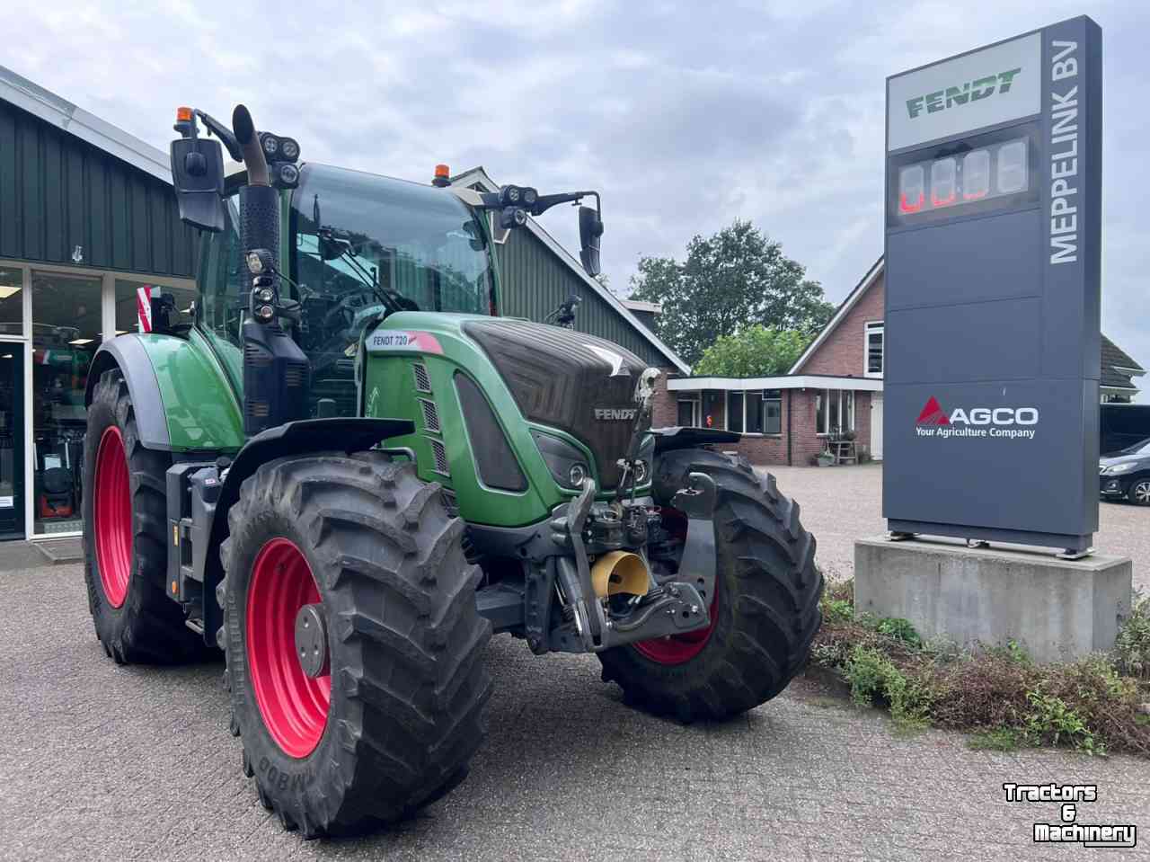 Tractor / Trekker Fendt 720 S4 Power-Plus