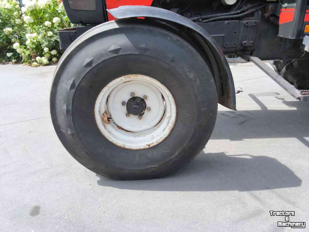 Tractor / Trekker Valtra 800