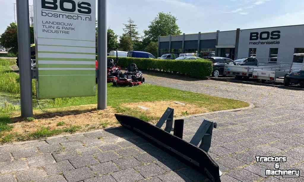 Diverse gebruikte onderdelen Qmac Rubberschuif met euro & lepelinsteek 
